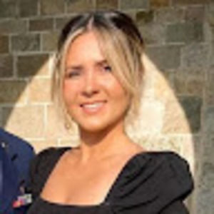 Meet your Posher, Nicolle